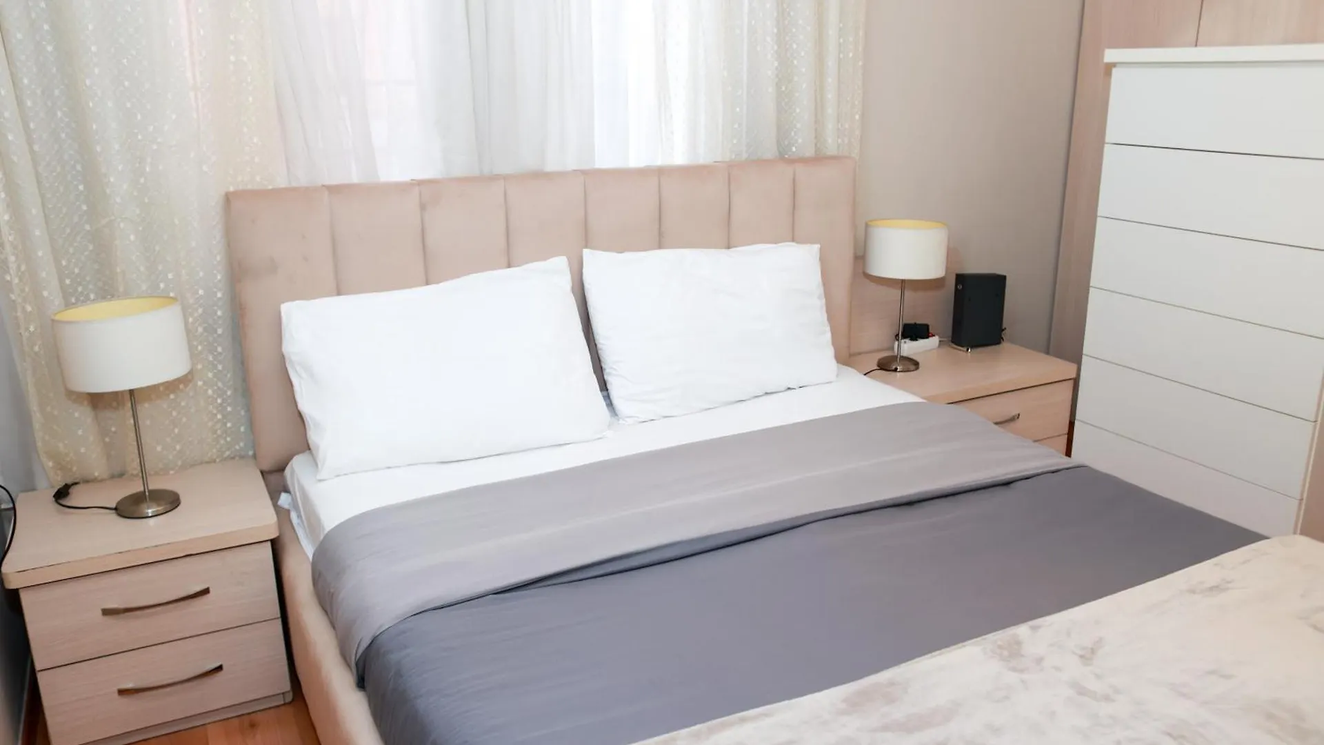 Cherry Apartment Tirana